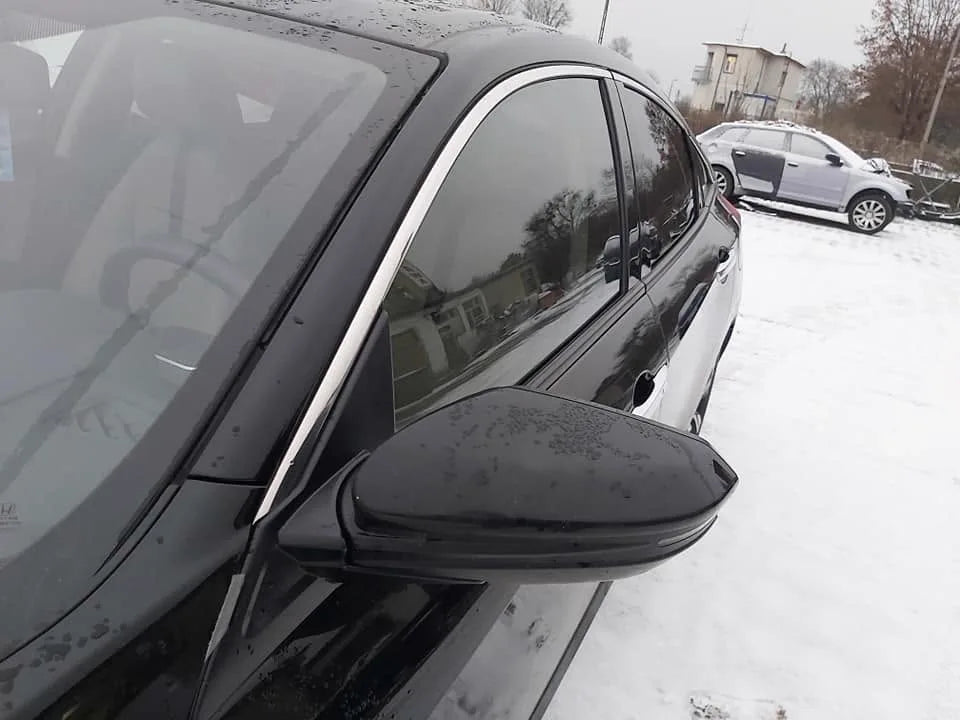 Honda Civic with 30% tint panels
