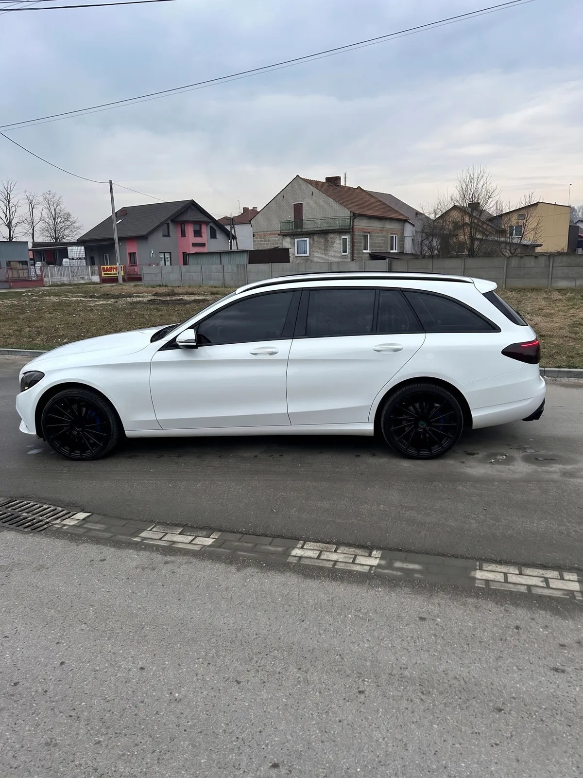 Mercedes C (W205) with 5% tint panels
