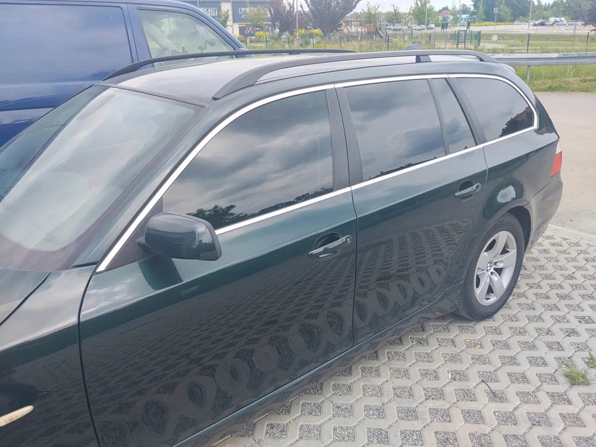 BMW serii 5 with front 20% tint panels